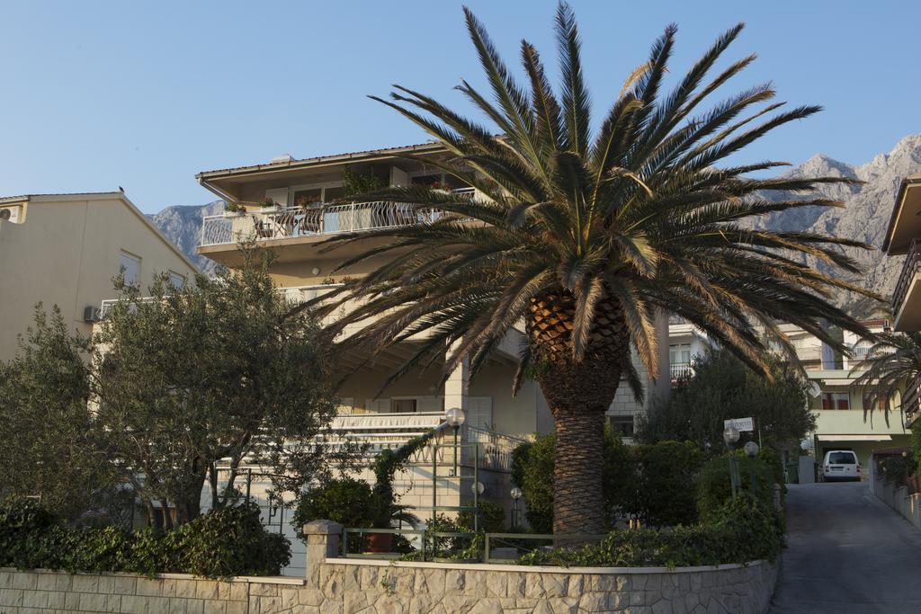 Pegasus Apartments & Rooms Makarska Exterior foto
